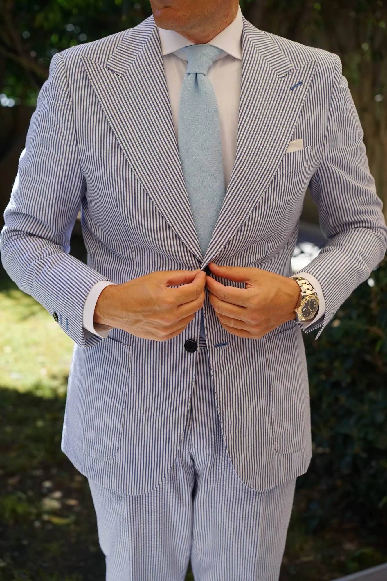 Argentinian Ice Blue Linen Necktie