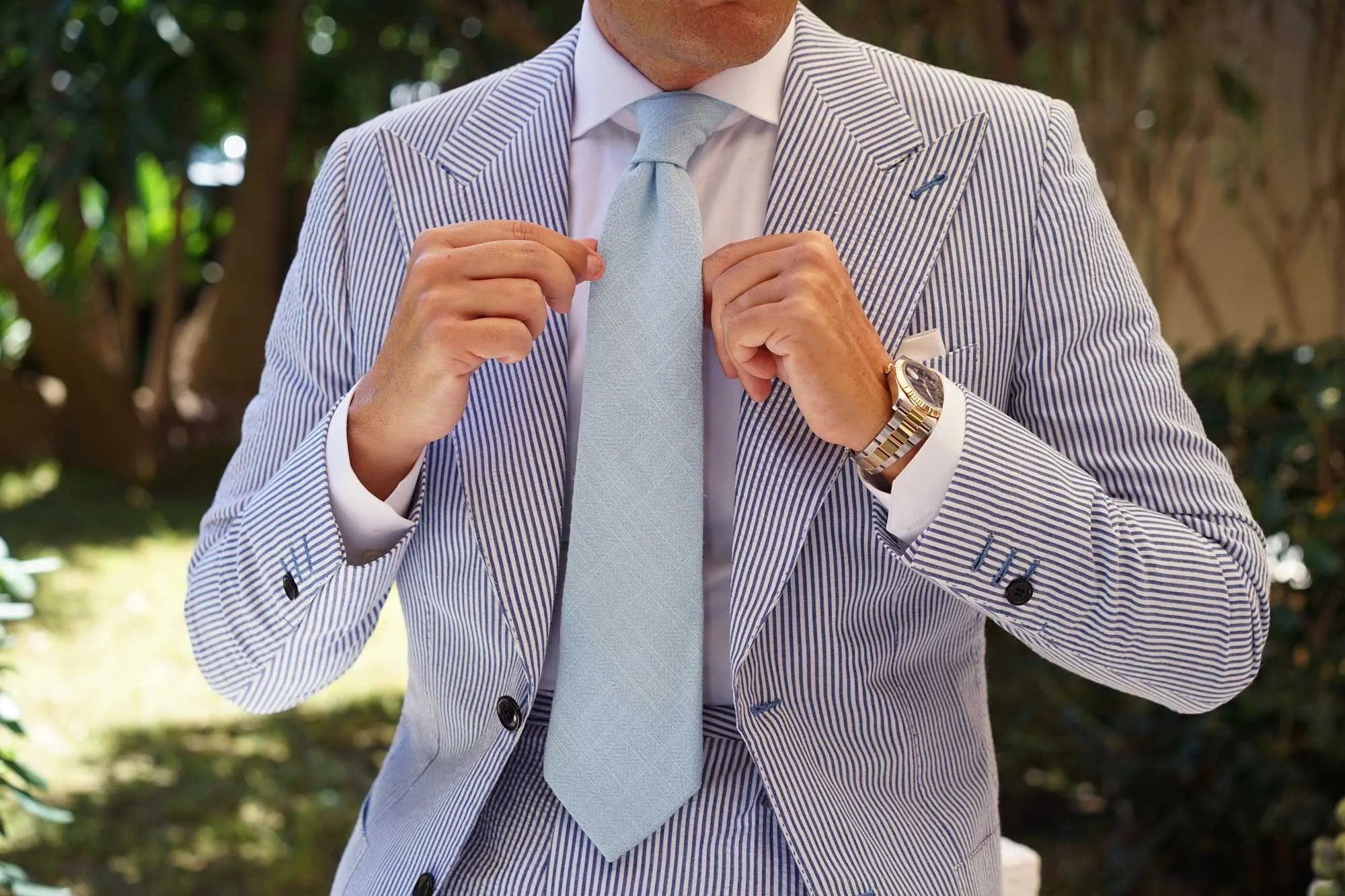 Argentinian Ice Blue Linen Necktie