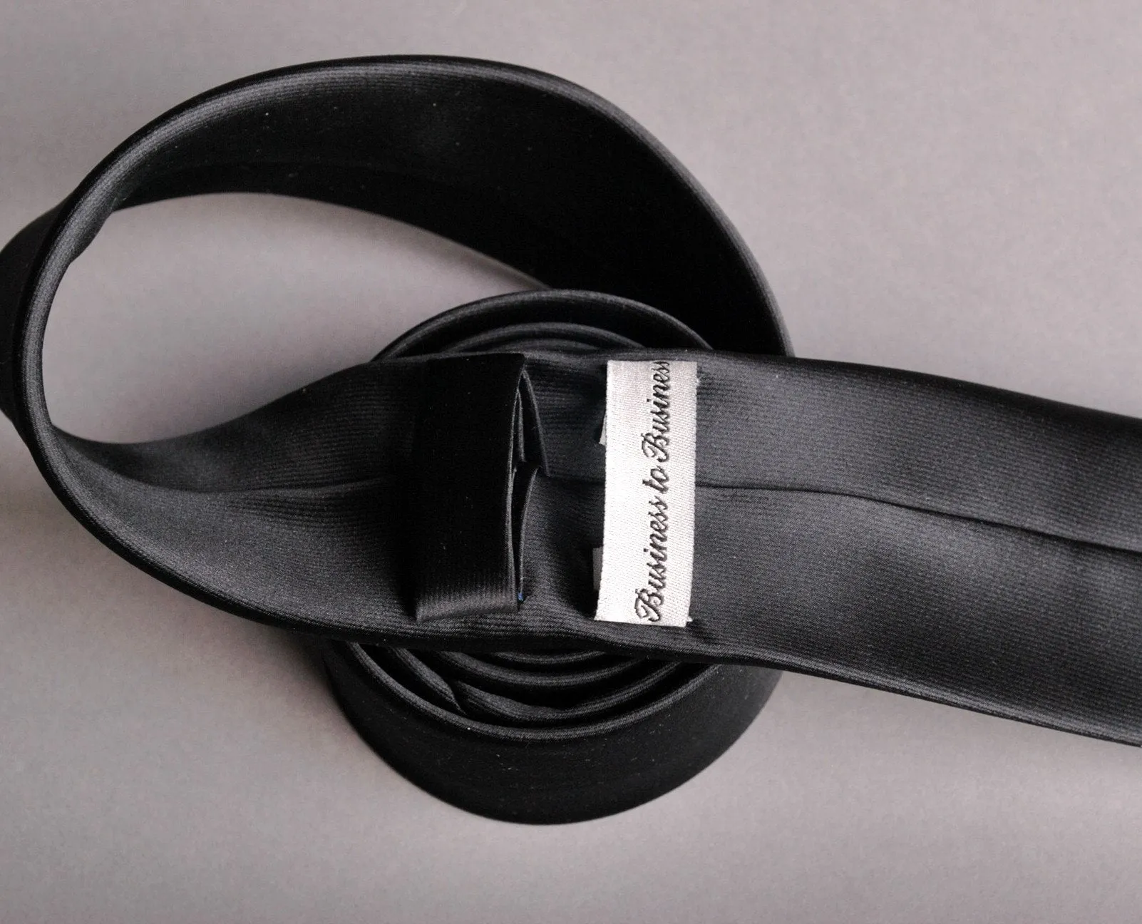 Pure Solid Black Super Skinny Woven Tie 2"