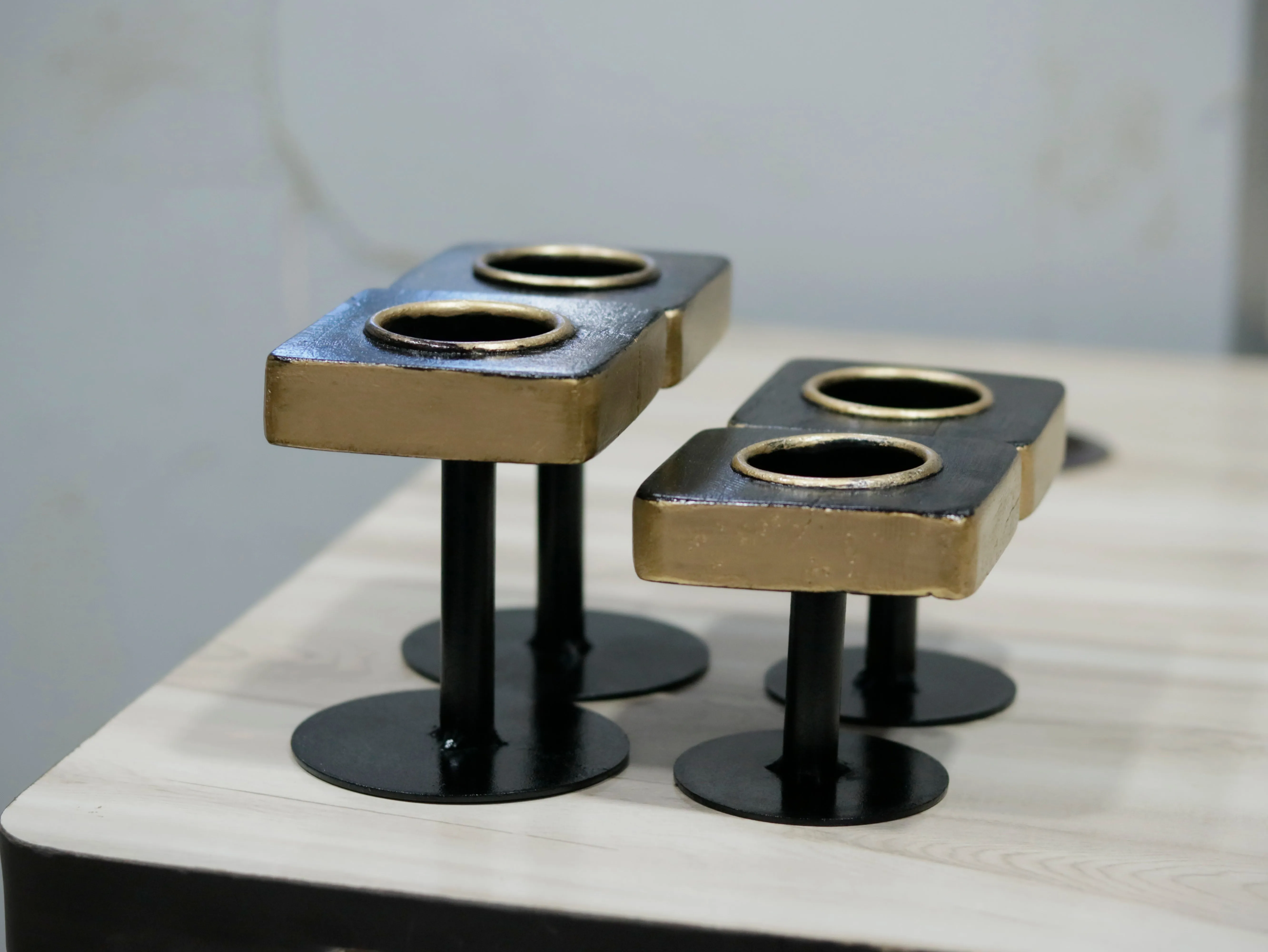 Unique Elegant Golden Black Wooden Candle Stand Set