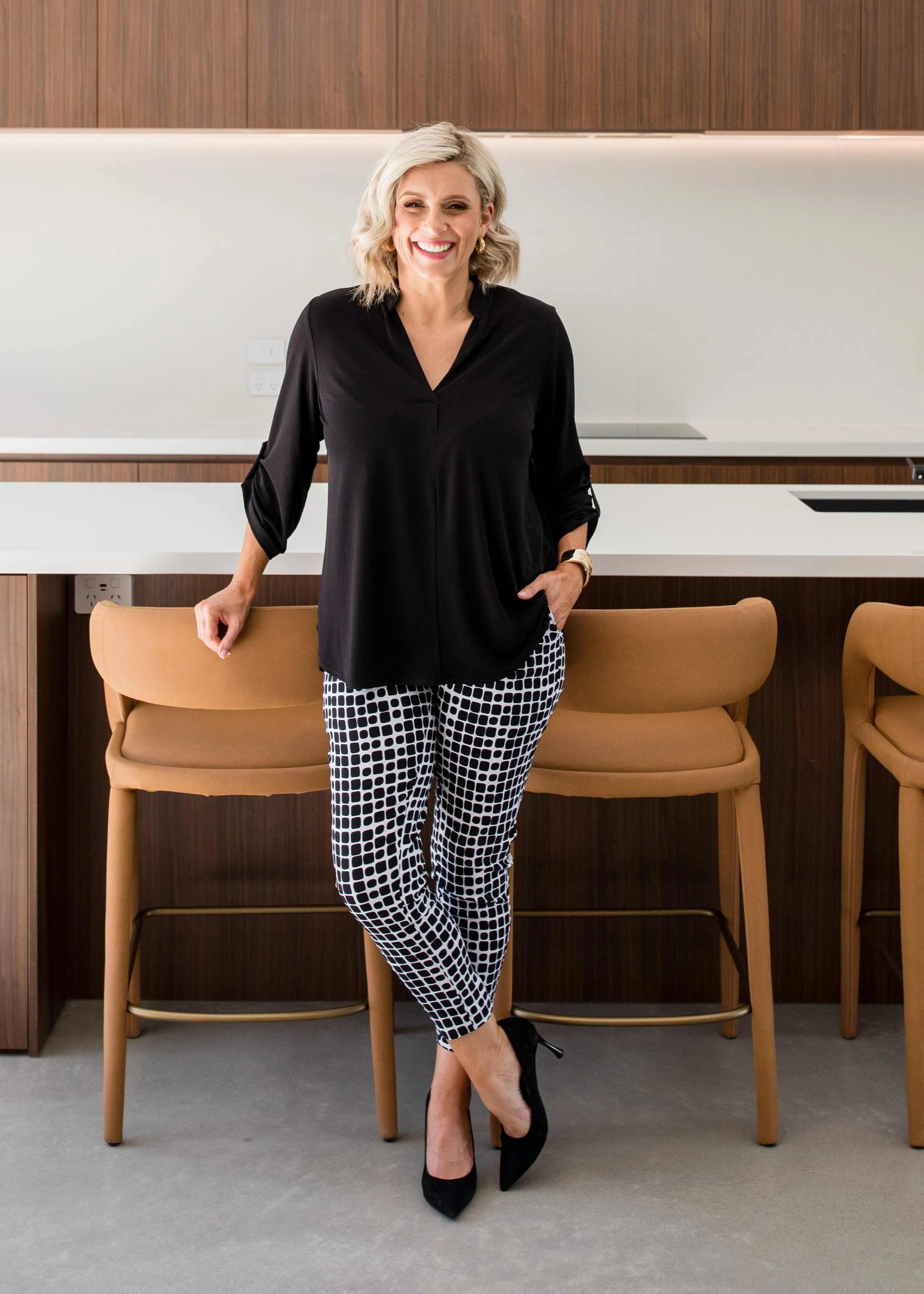 Weekend printed bengaline drawstring pant in Stark Black print